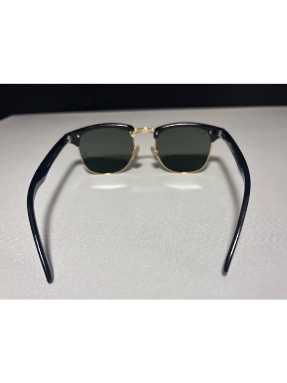 Ray-Ban Clubmaster Sunglasses Black Frame Gold Trim Green Lenses with Brown Case - Picture 11 of 16
